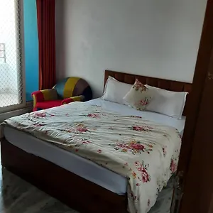 2* Hotel Padam Palace
